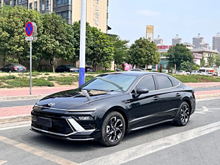 Заказать HYUNDAI SONATA