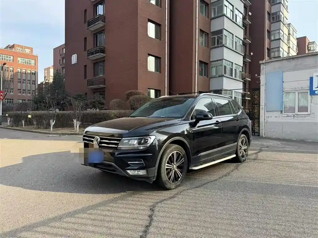 VOLKSWAGEN TIGUAN L 2019