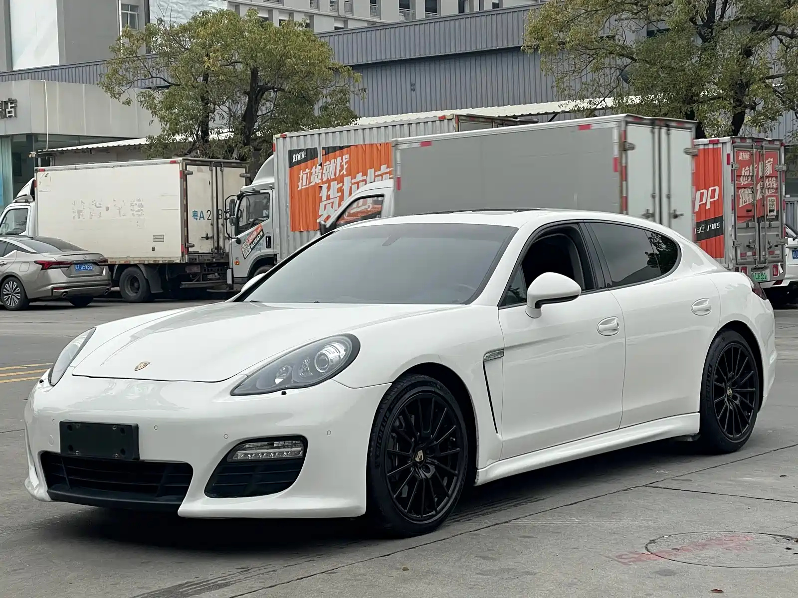 PORSCHE PANAMERA 2010