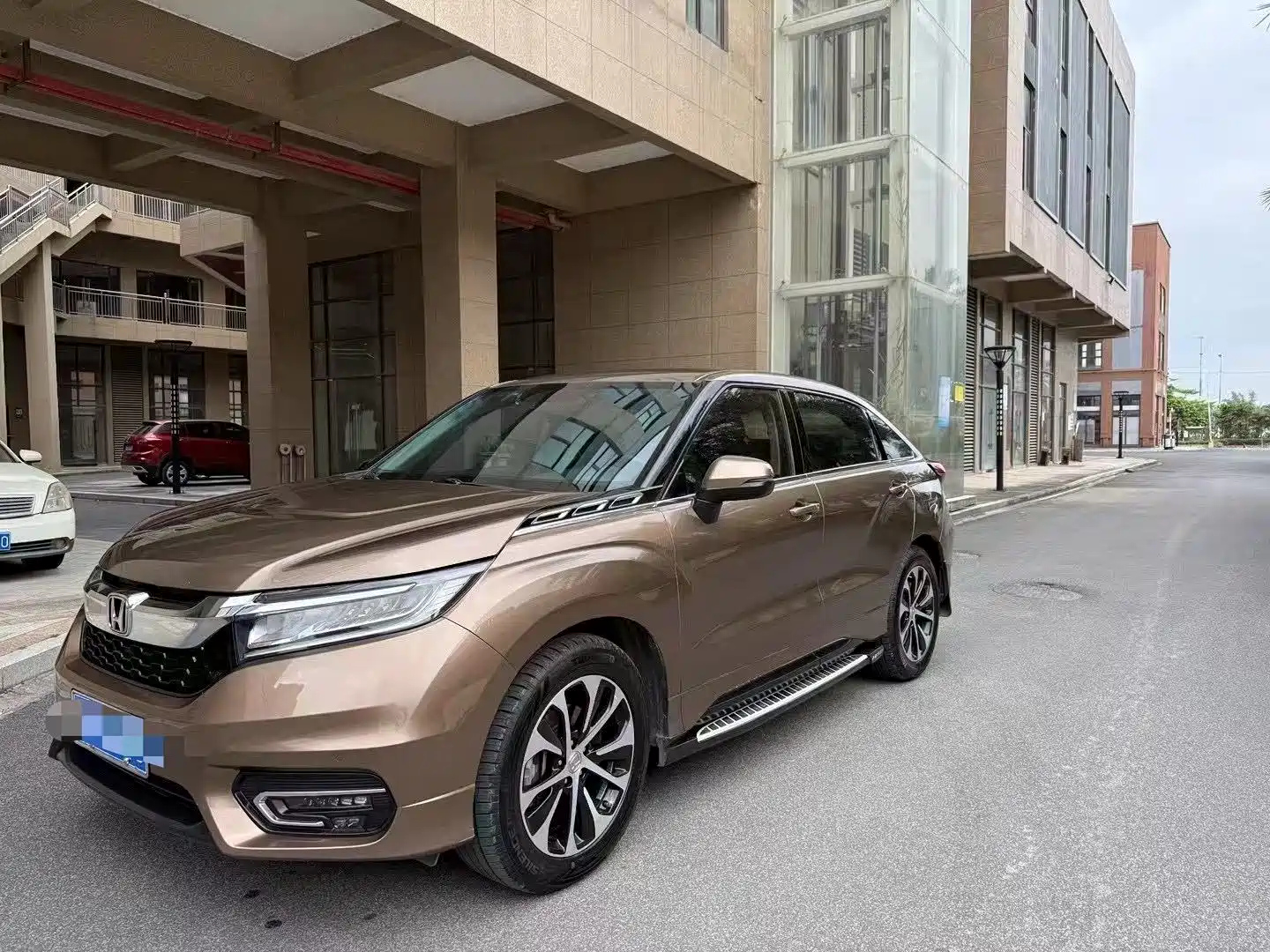 HONDA AVANCIER 2017