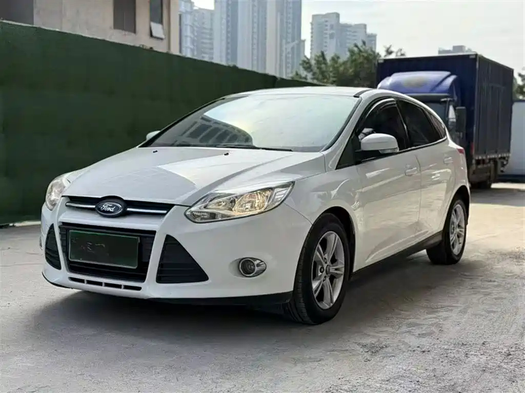 FORD FOCUS 2012