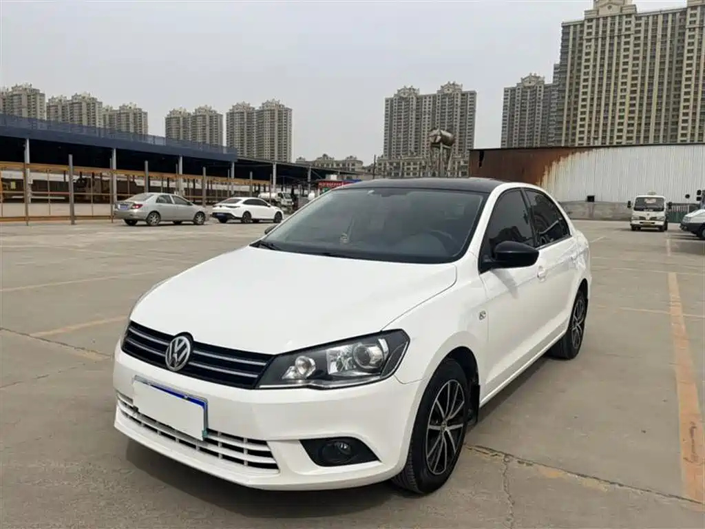 VOLKSWAGEN JETTA 2016