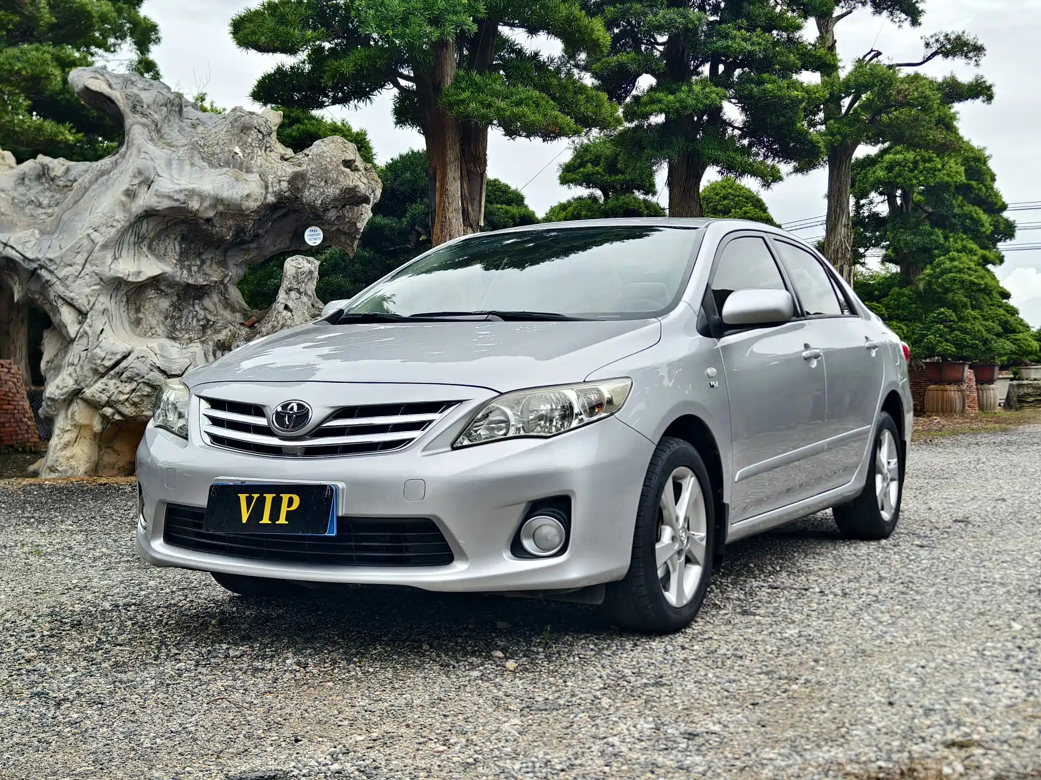 TOYOTA COROLLA 2011