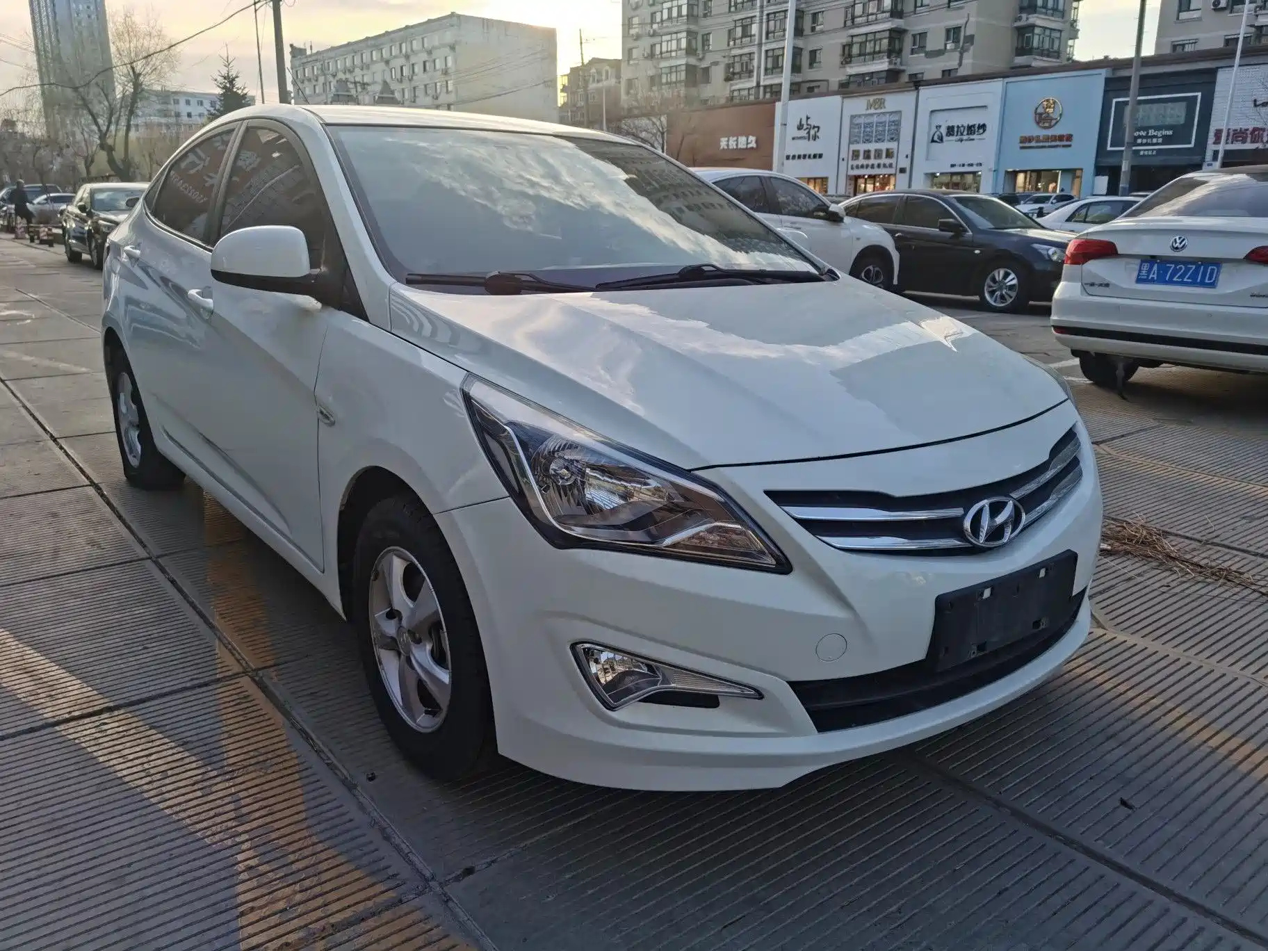 HYUNDAI RENA 2014