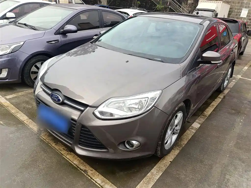 FORD FOCUS 2012