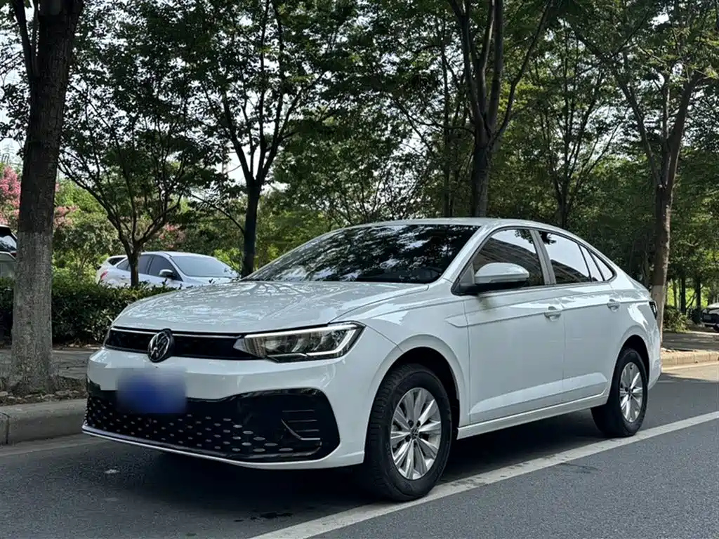 VOLKSWAGEN LAVIDA 2023