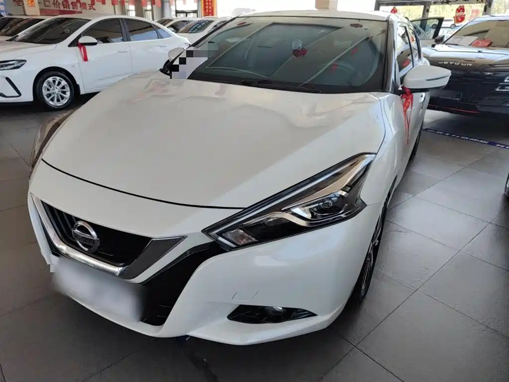 NISSAN LANNIA 2020