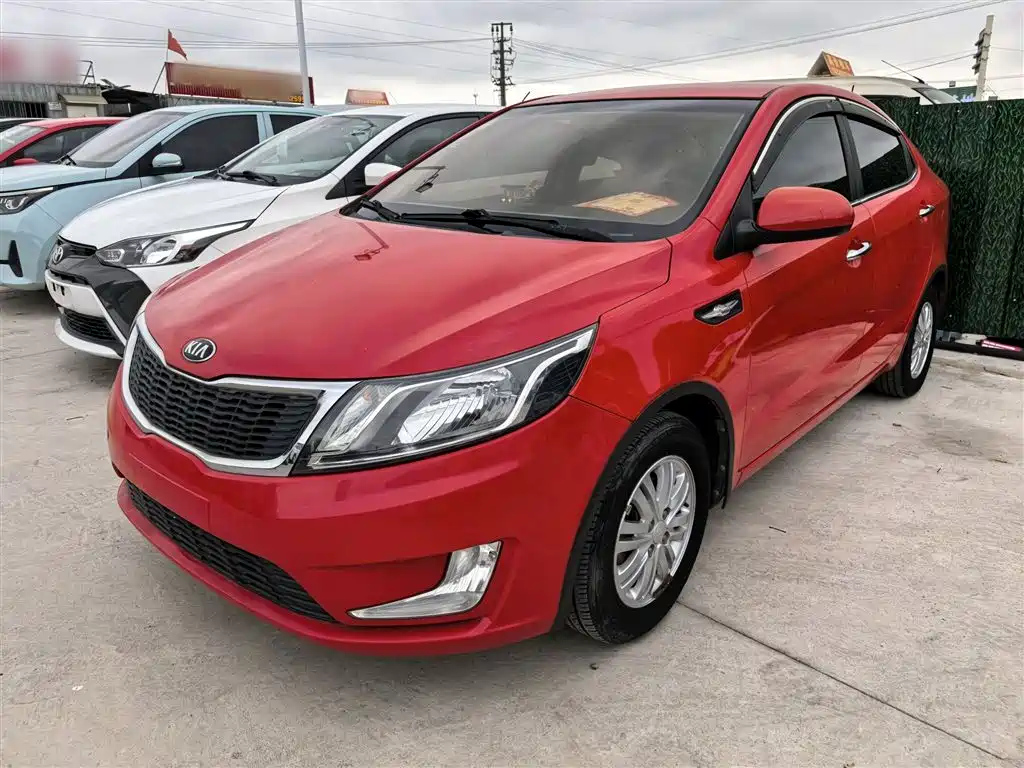 KIA K2 2012