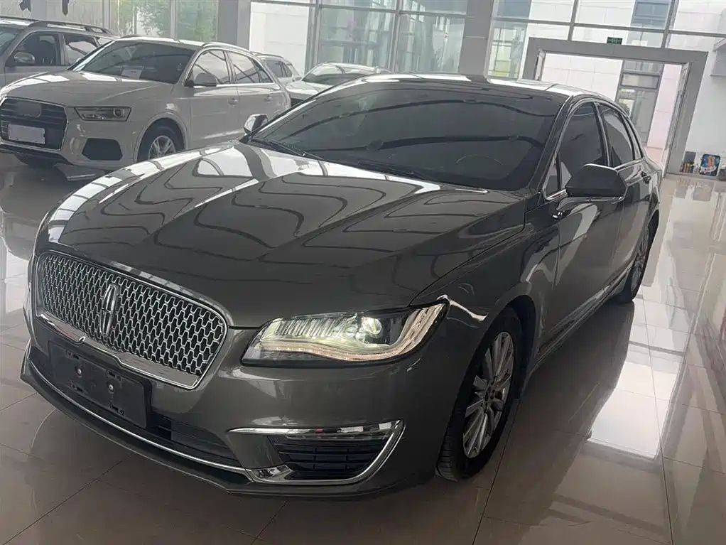 LINCOLN MKZ 2017