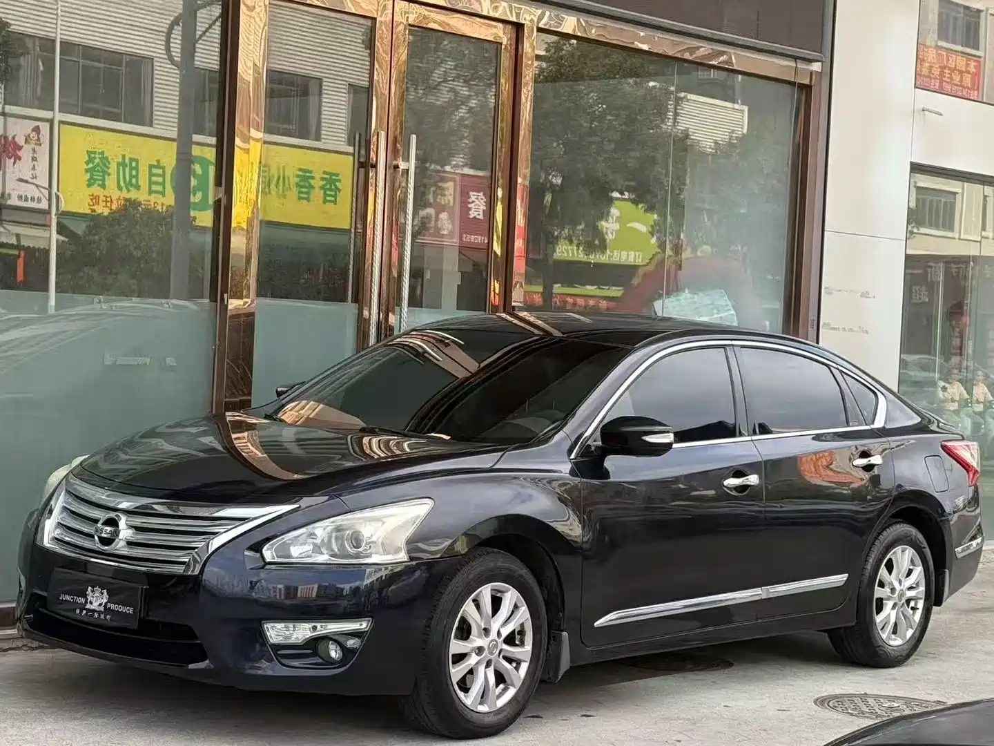 NISSAN TEANA 2013