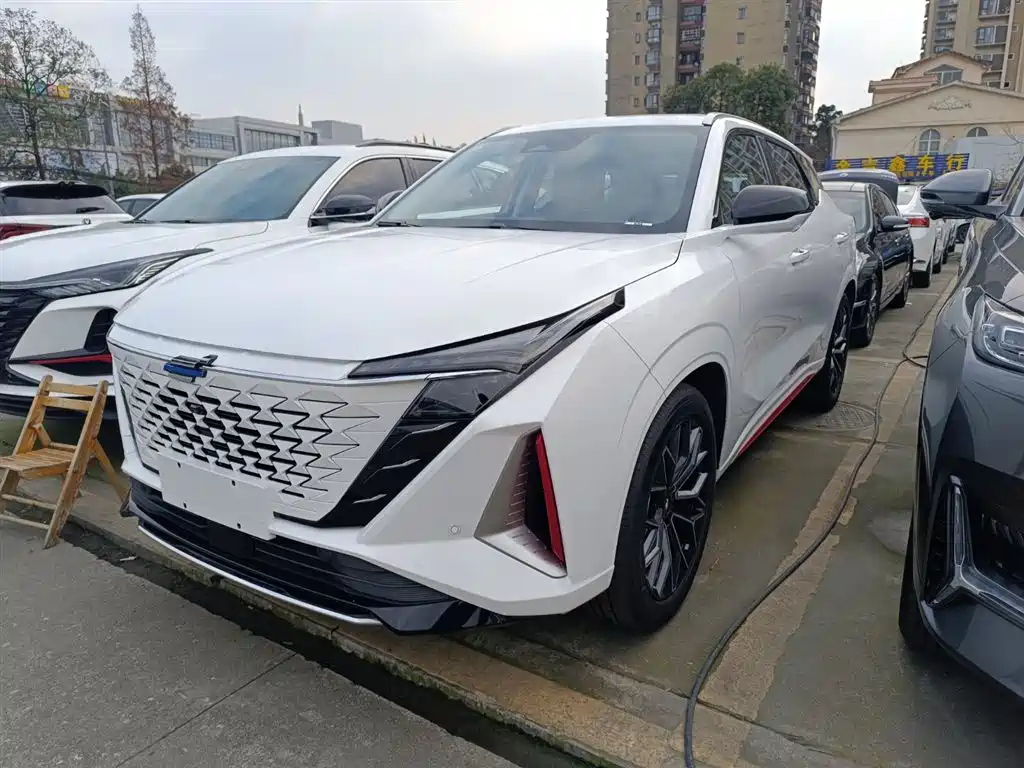 CHANGAN OSHAN Z6 2022