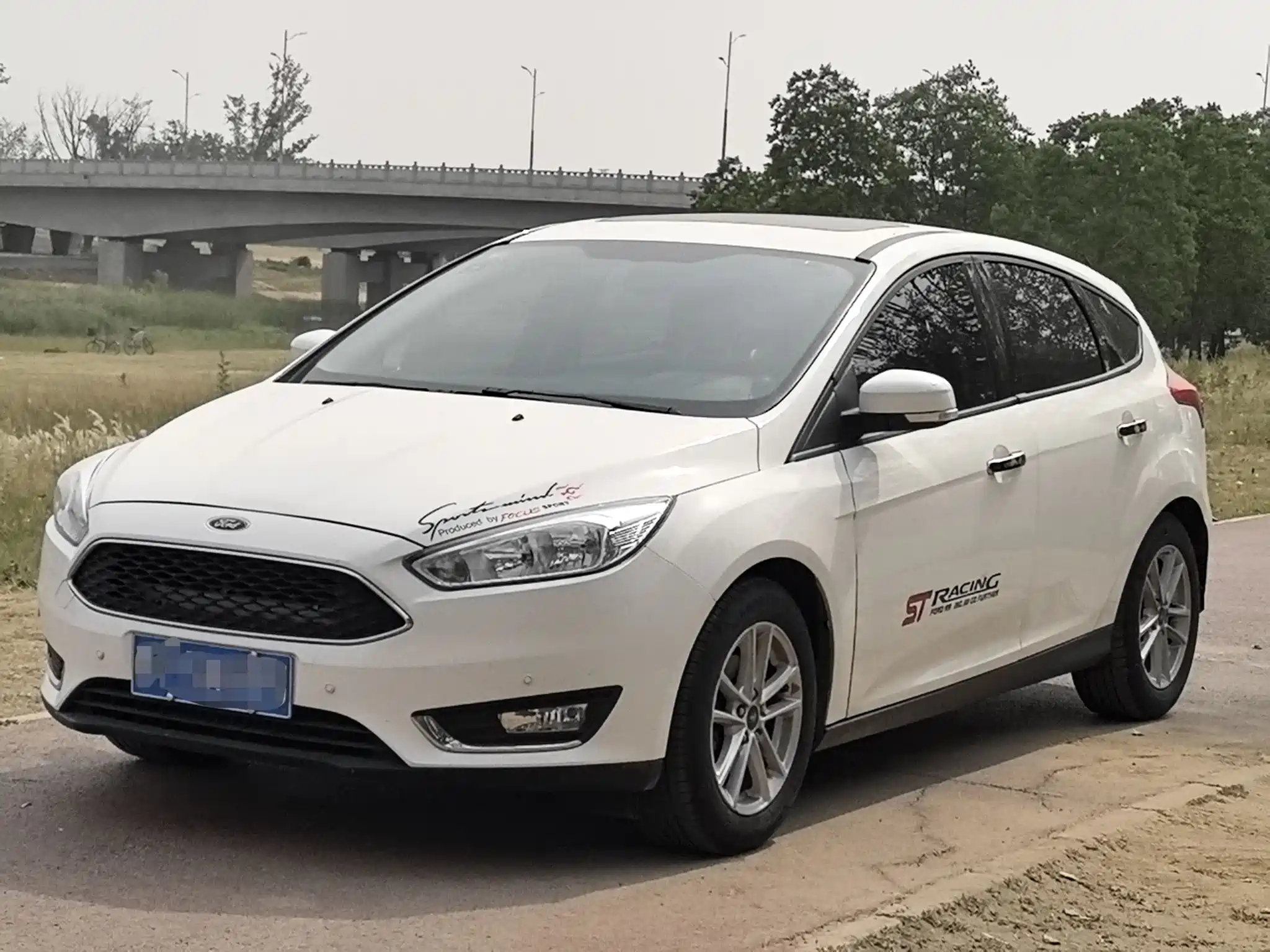FORD FOCUS 2015