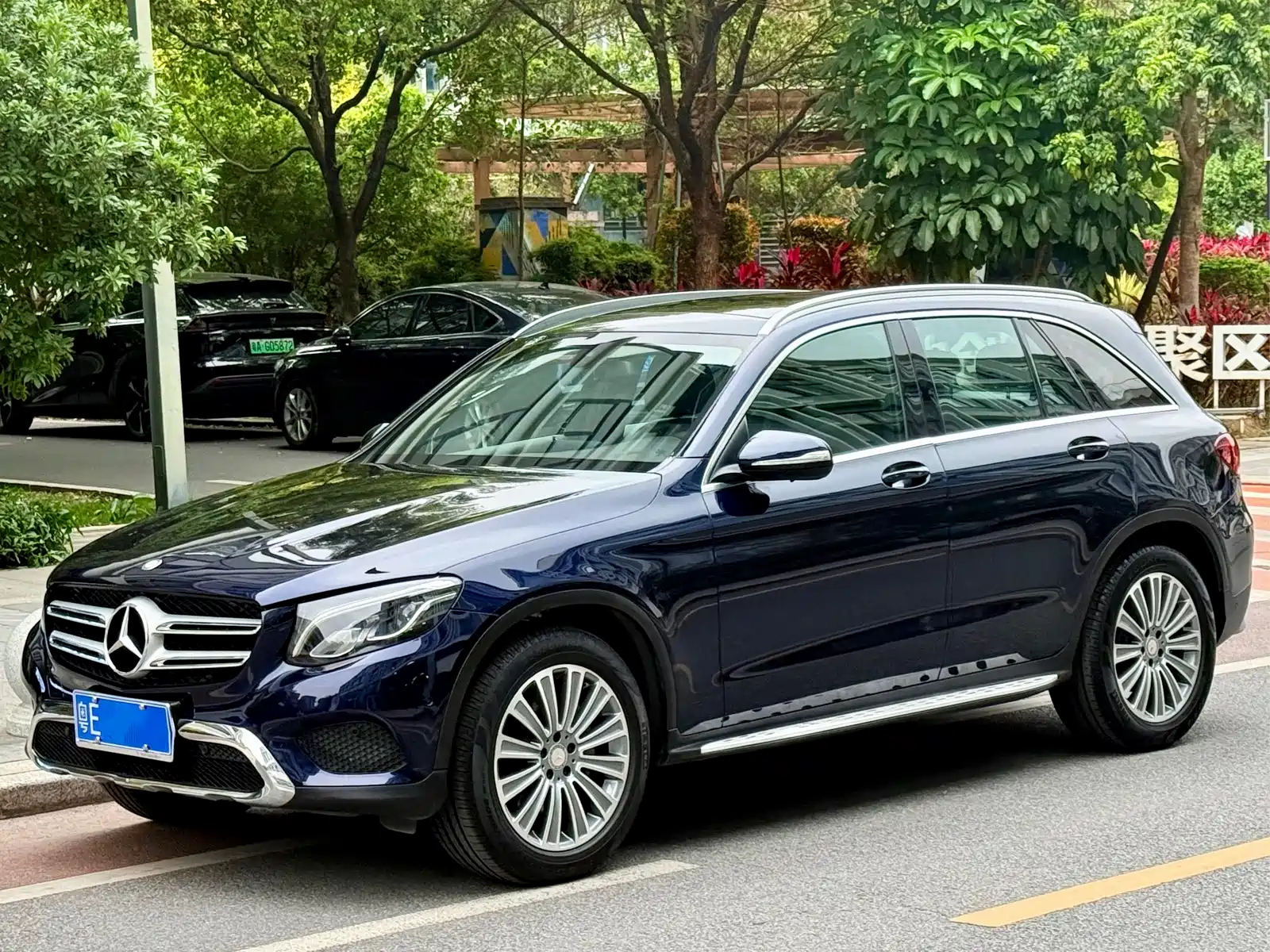 MERCEDES BENZ GLC 2016
