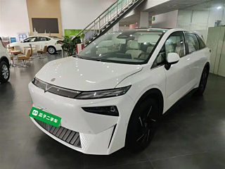 Заказать VENUCIA VX6
