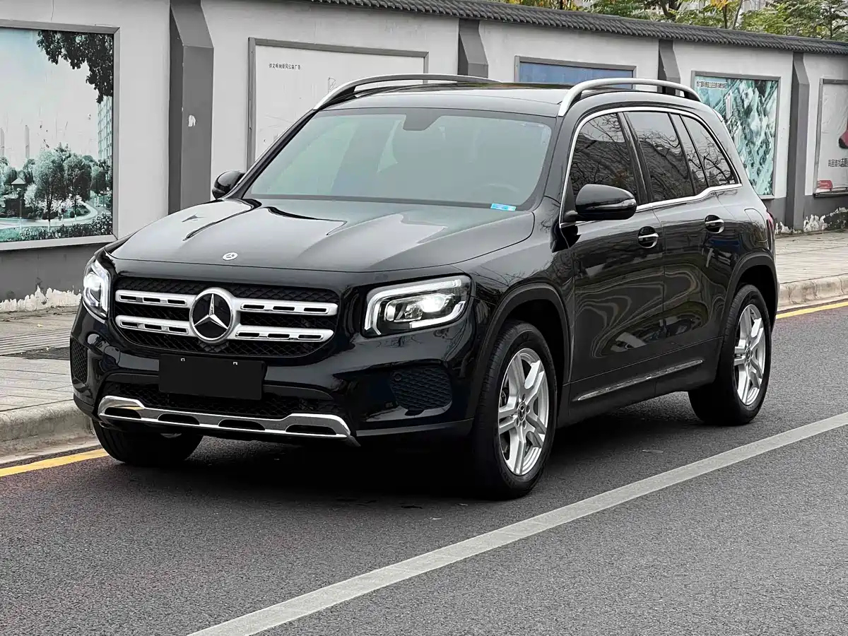 MERCEDES BENZ GLB 2022