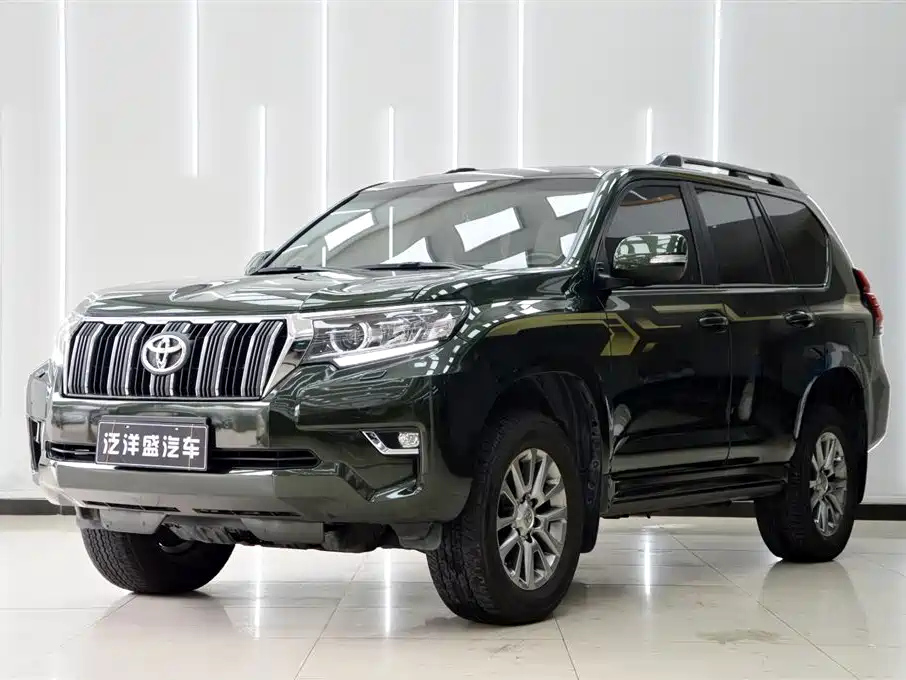 TOYOTA PRADO 2018