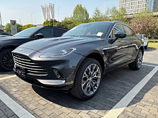Заказать ASTON MARTIN DBX