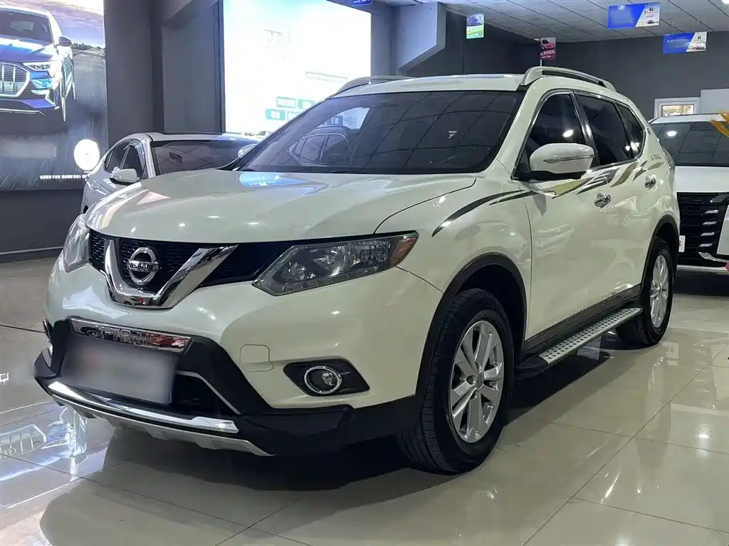 NISSAN X-TRAIL 2015