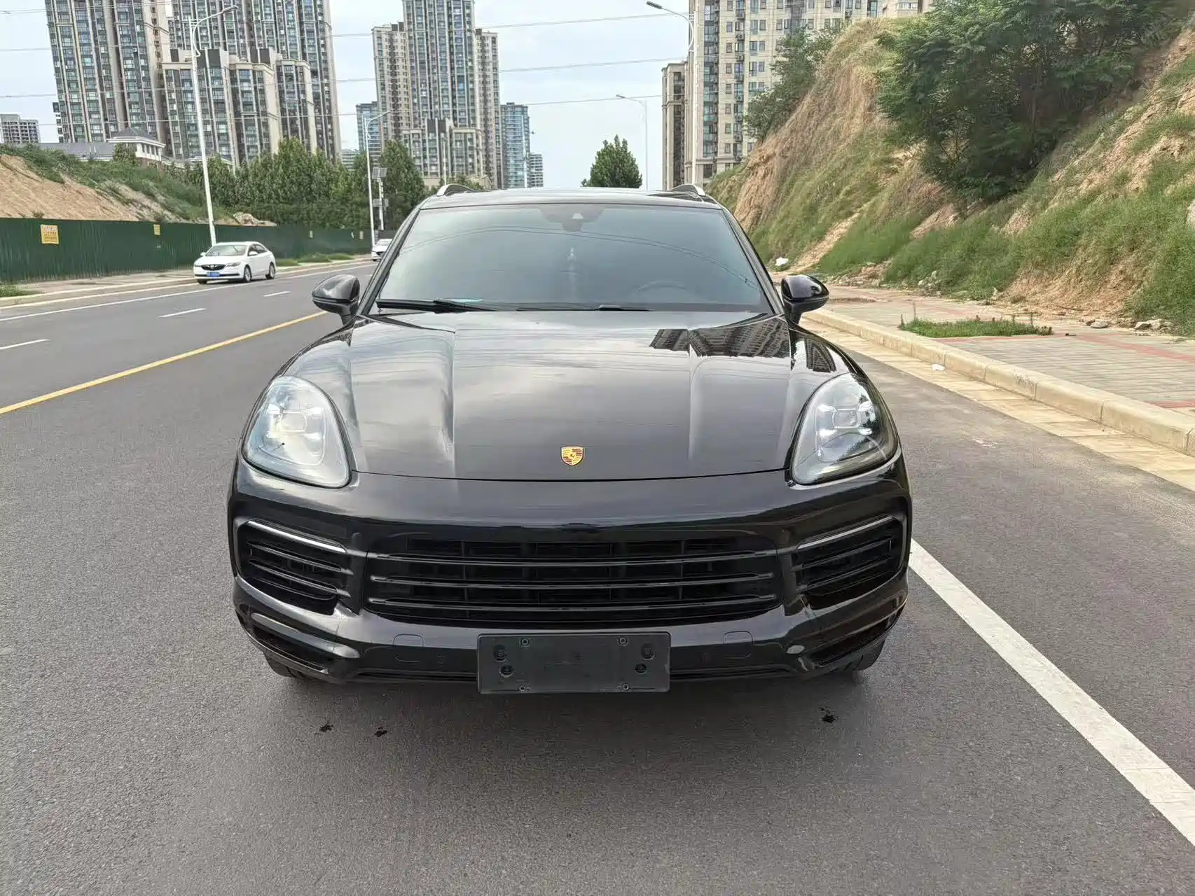 PORSCHE CAYENNE 2018