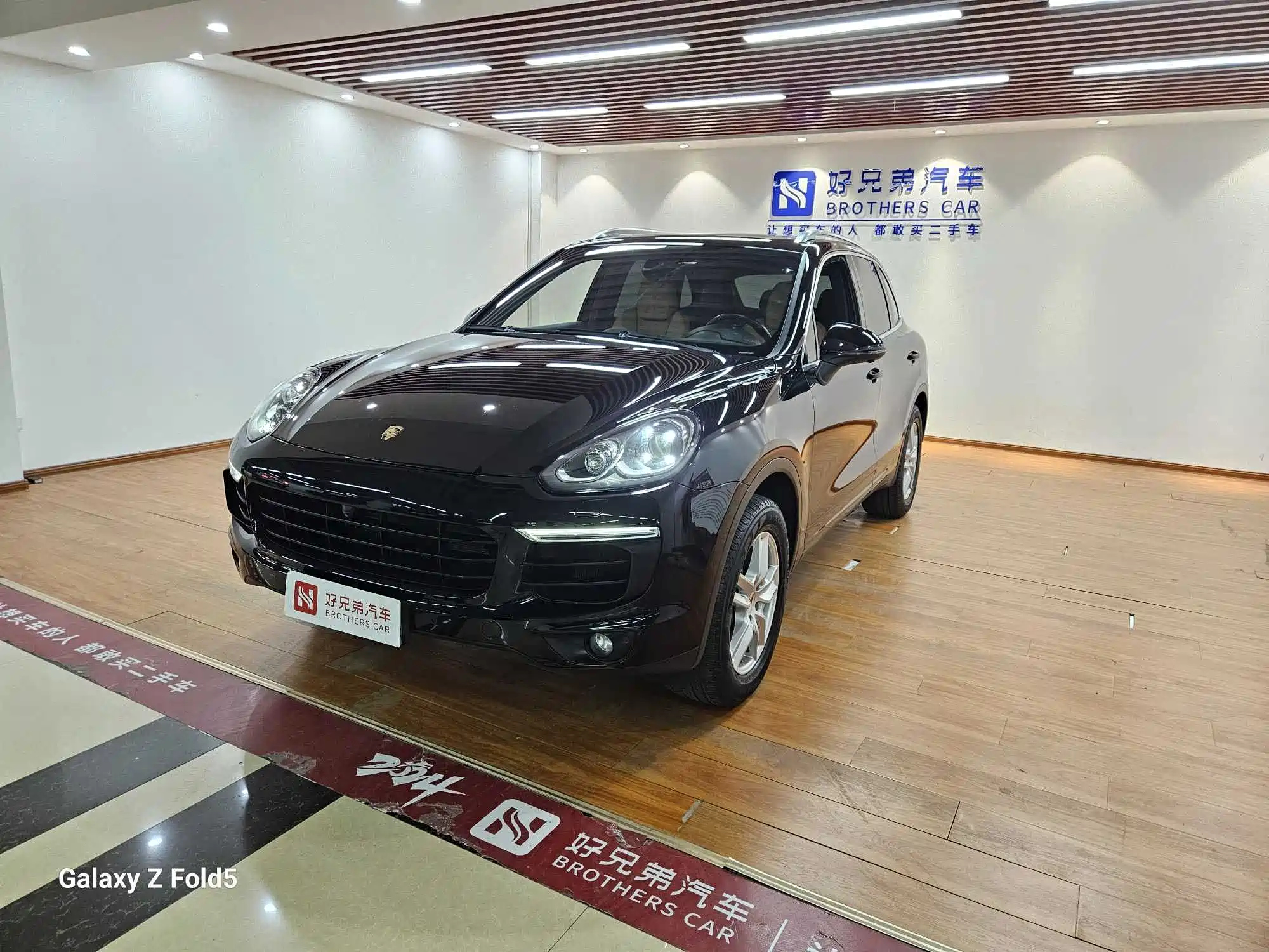 PORSCHE CAYENNE 2015
