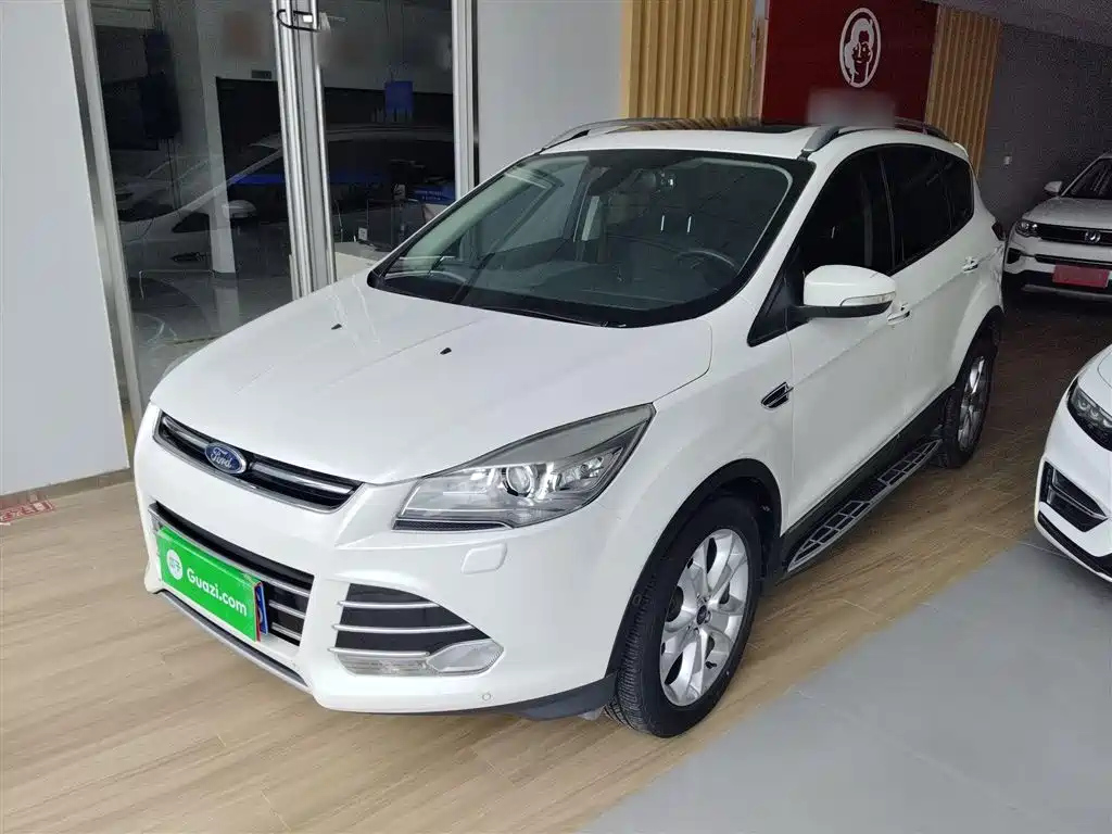 FORD ESCAPE 2015
