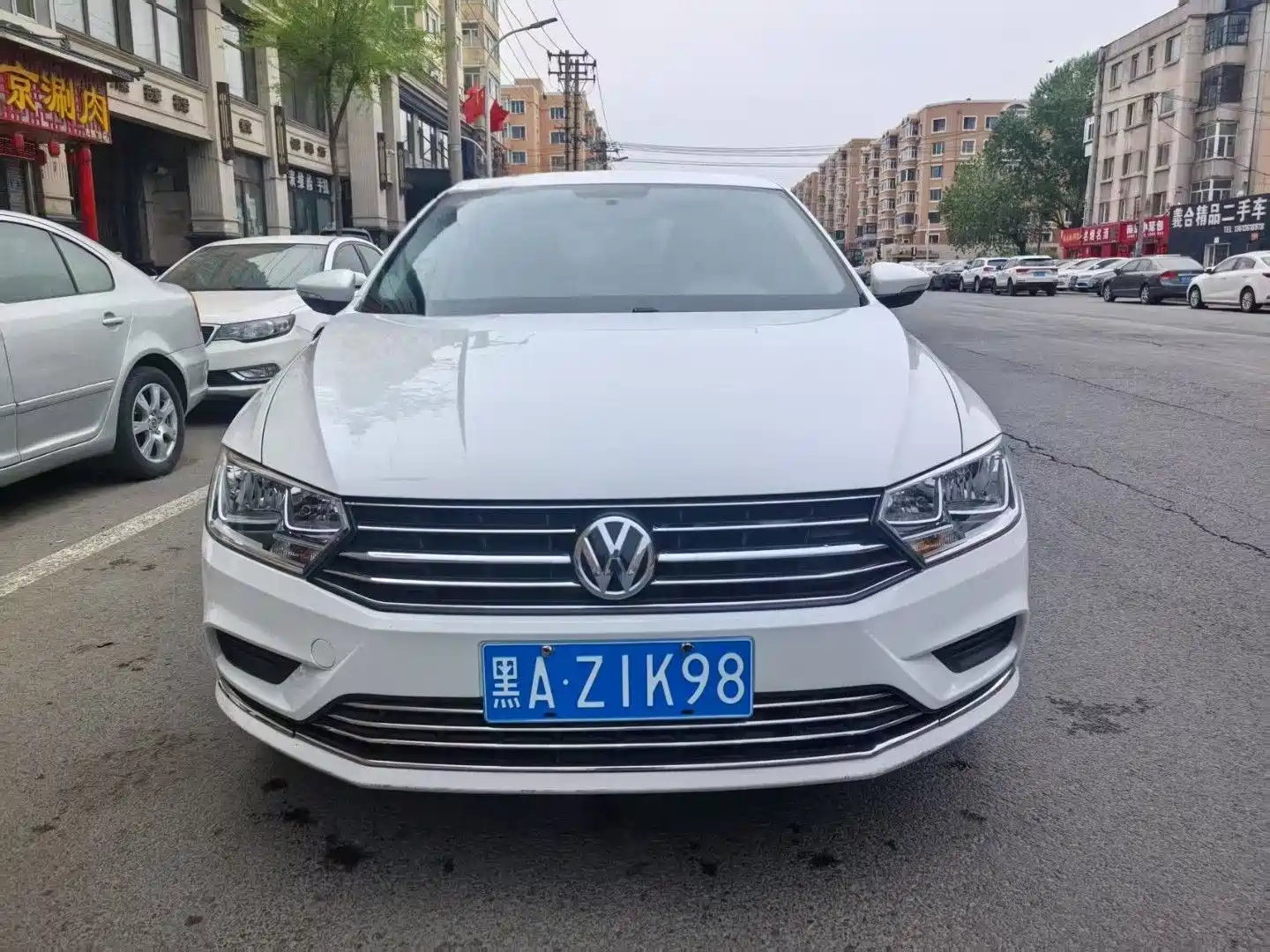 VOLKSWAGEN BORA 2017