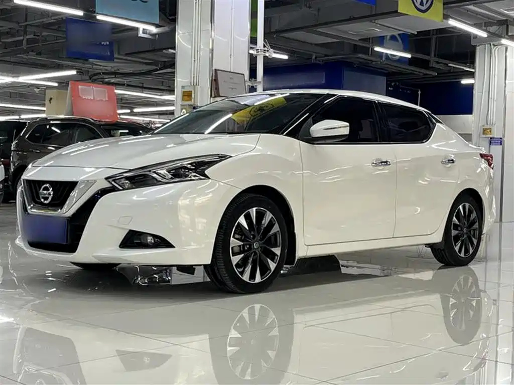 NISSAN LANNIA 2019