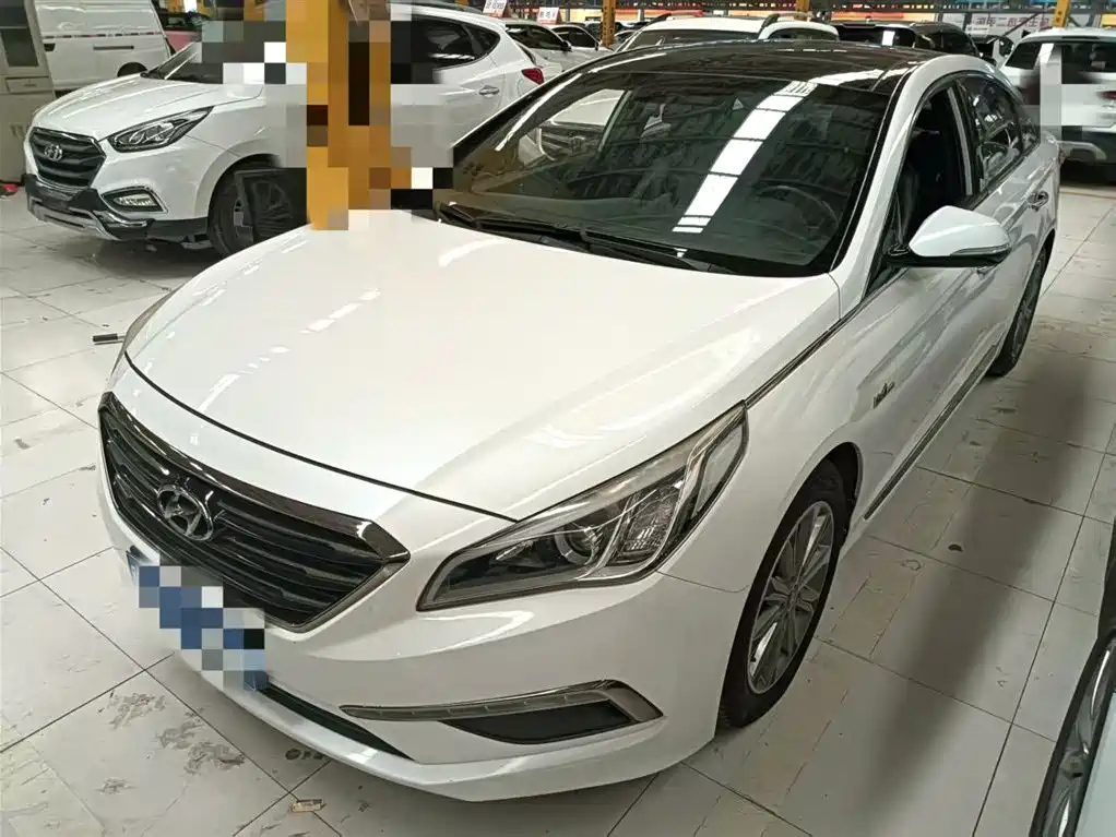 HYUNDAI SONATA 2015