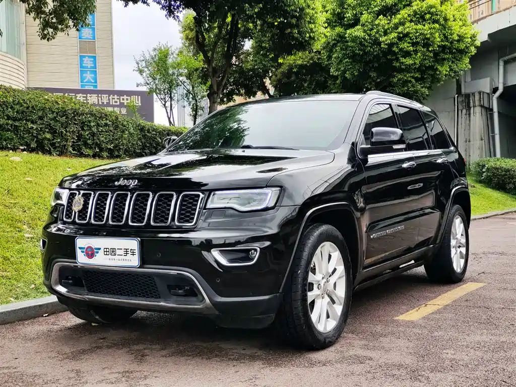 JEEP GRAND CHEROKEE IMPORT 2017