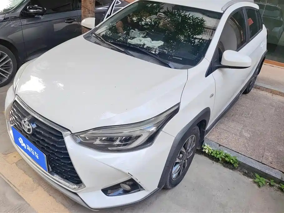 TOYOTA YARIS L DAZZLING 2021