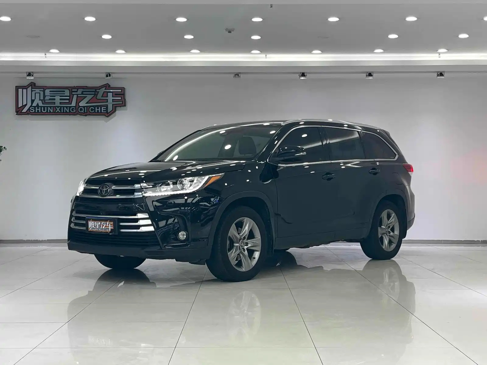 TOYOTA HIGHLANDER 2018