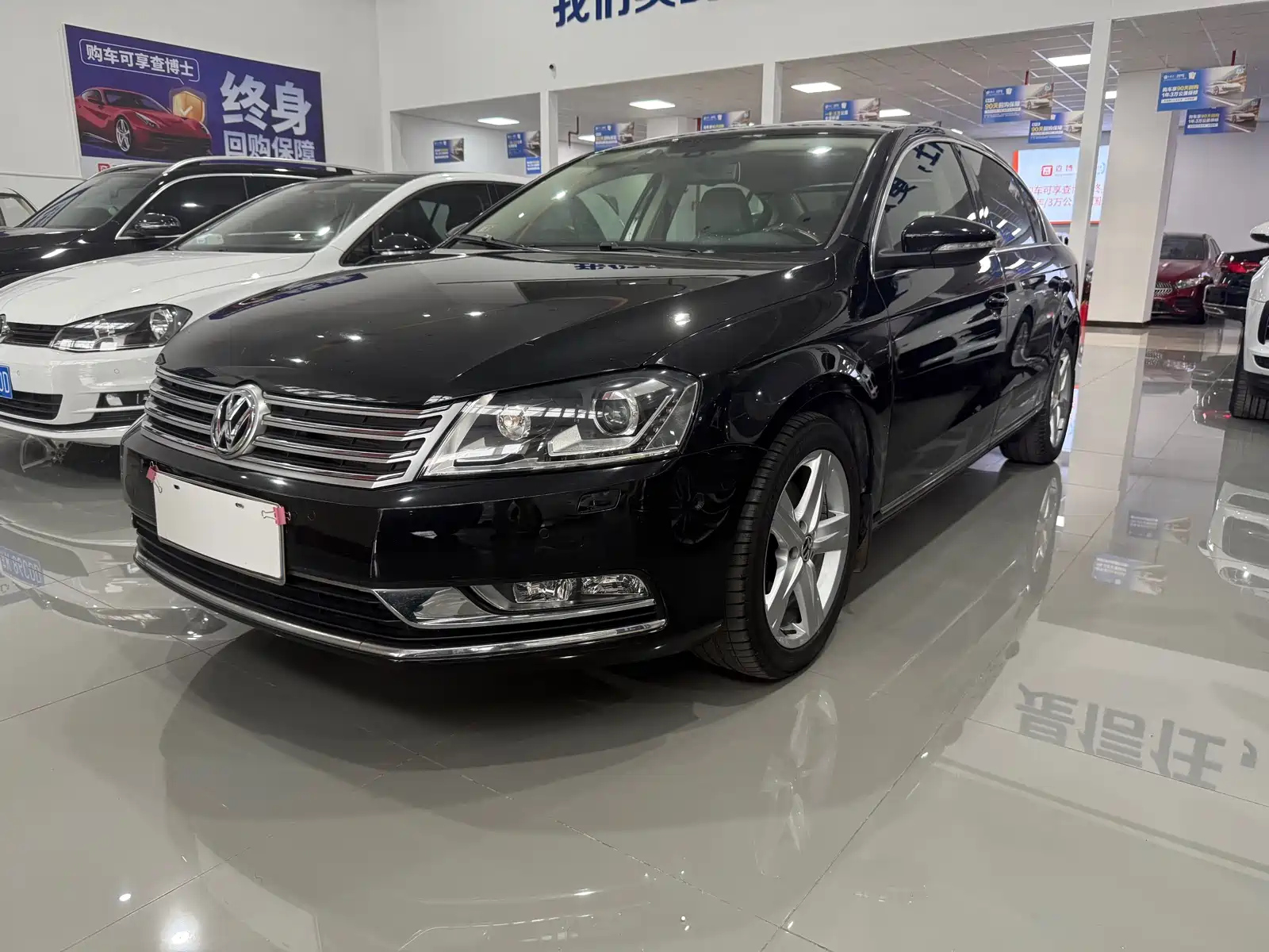 VOLKSWAGEN MAGOTAN 2015