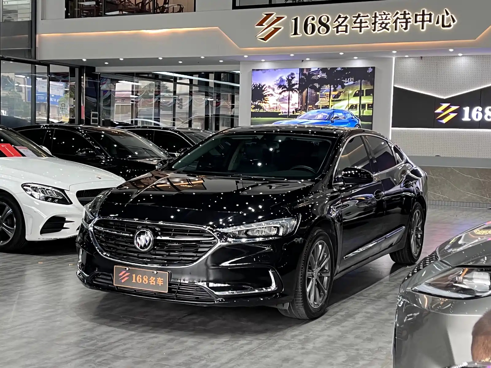 BUICK LACROSSE 2022