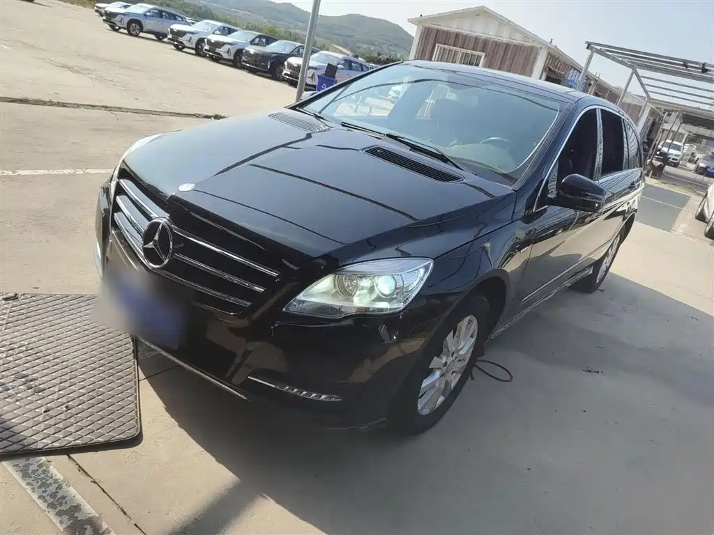 MERCEDES BENZ R-CLASS 2017
