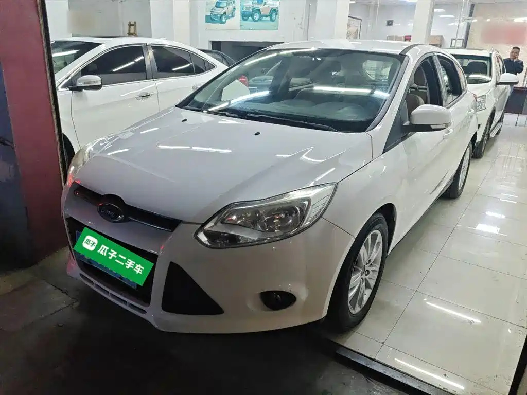 FORD FOCUS 2012
