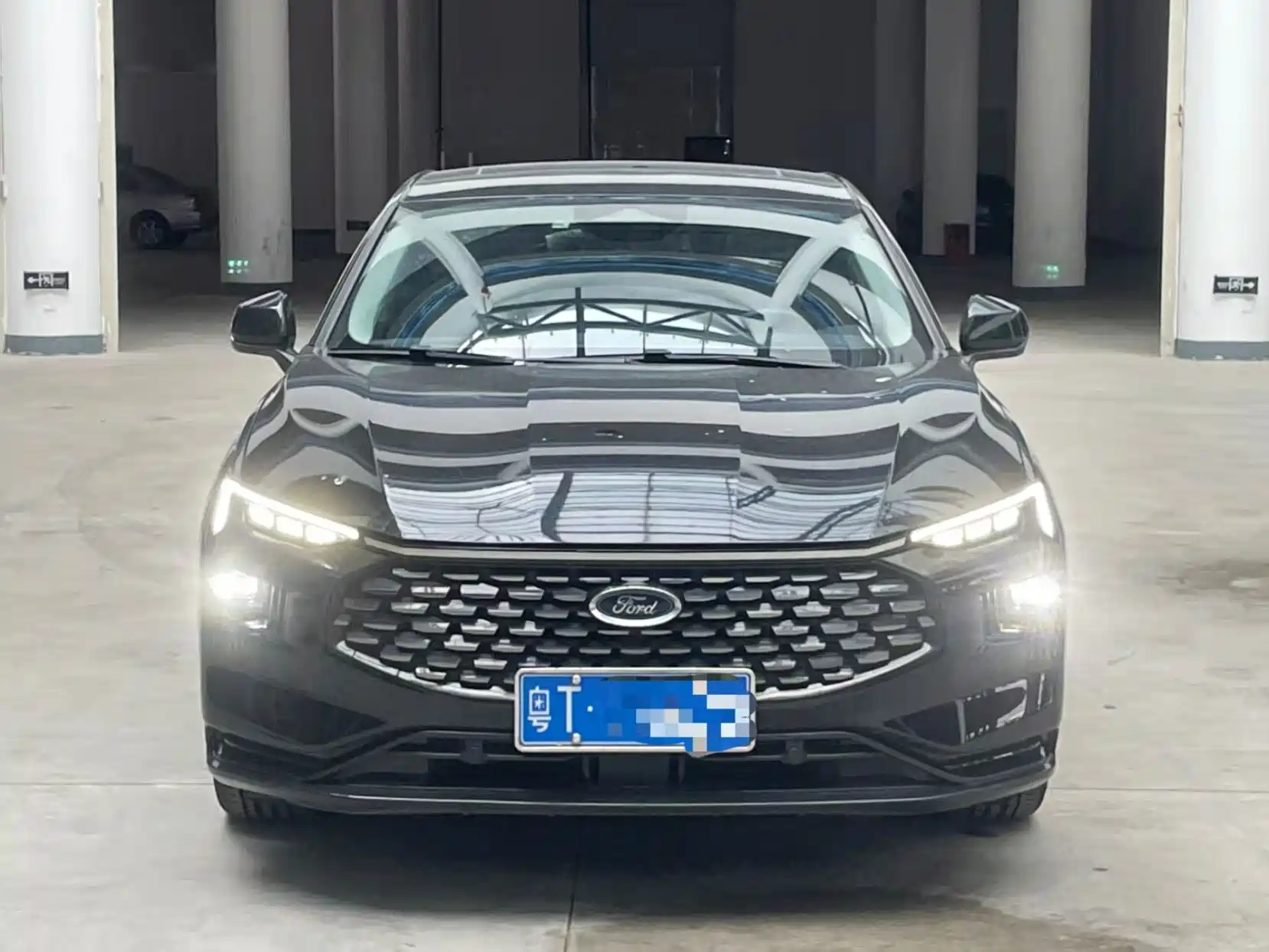 FORD MONDEO 2022