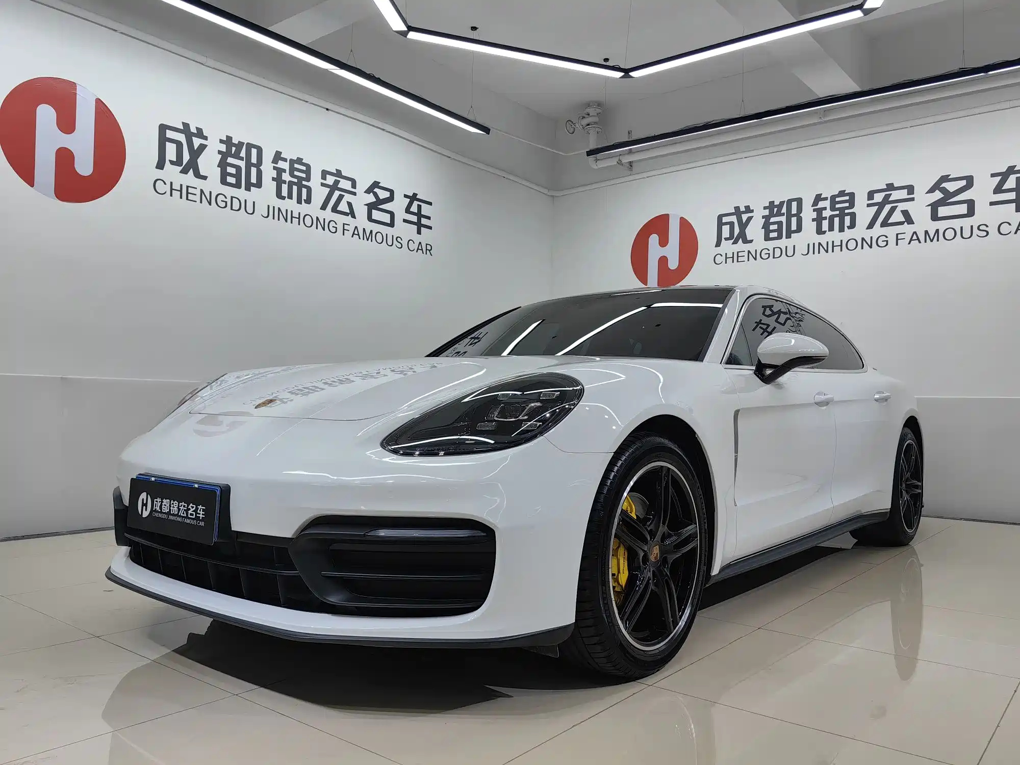 PORSCHE PANAMERA 2017