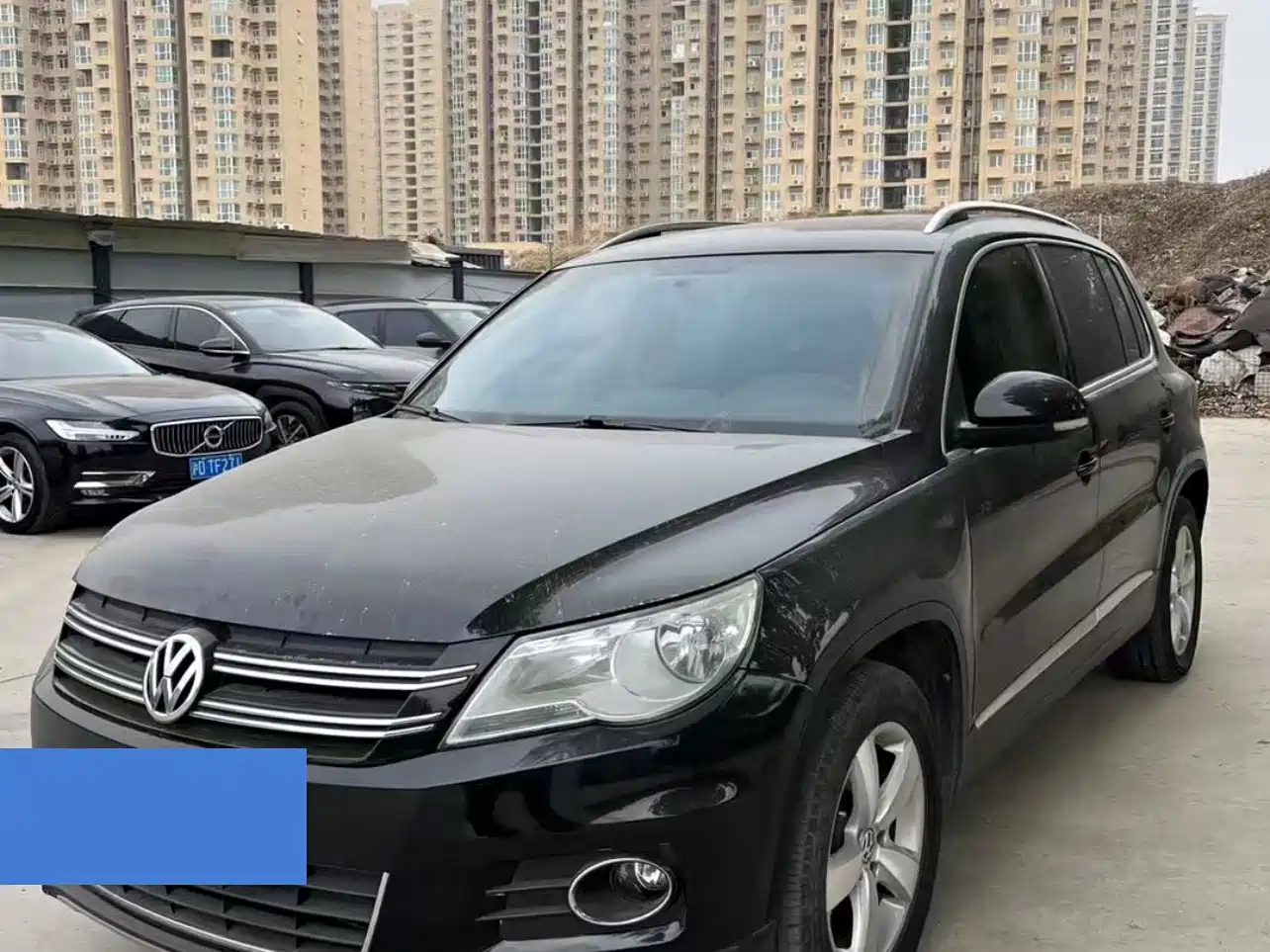 VOLKSWAGEN TIGUAN 2012