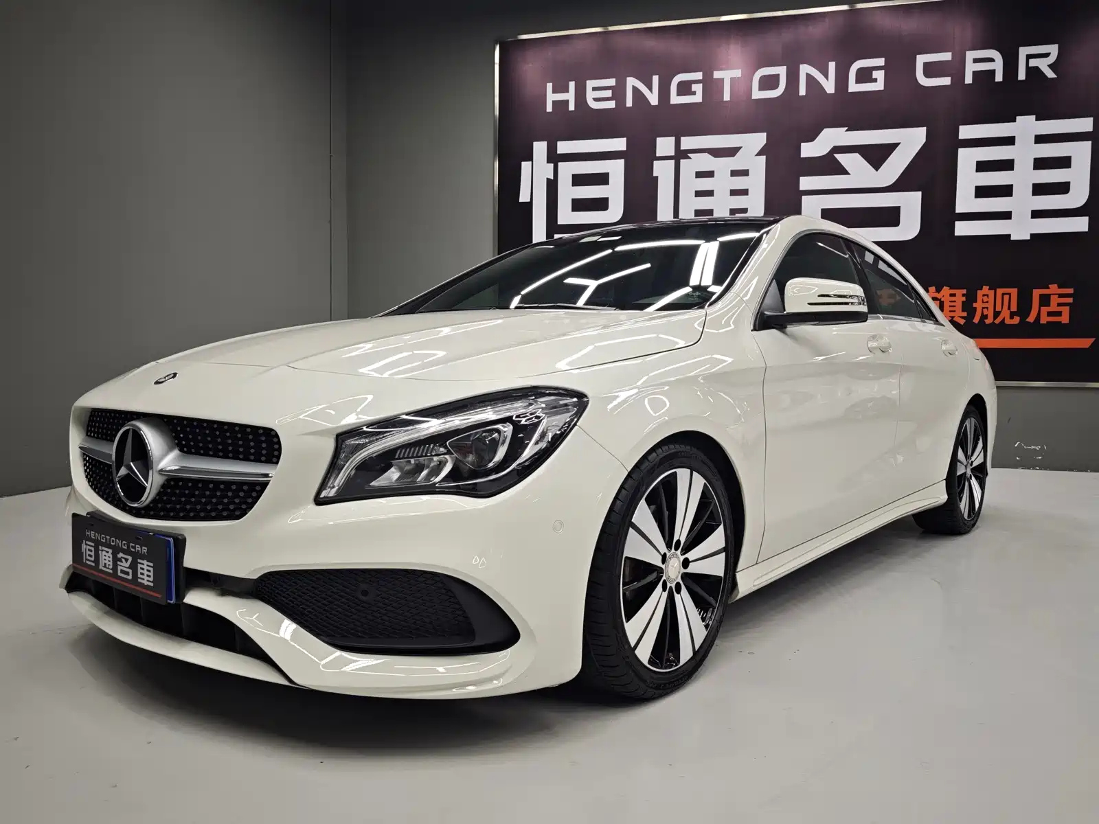 MERCEDES BENZ CLA 2016