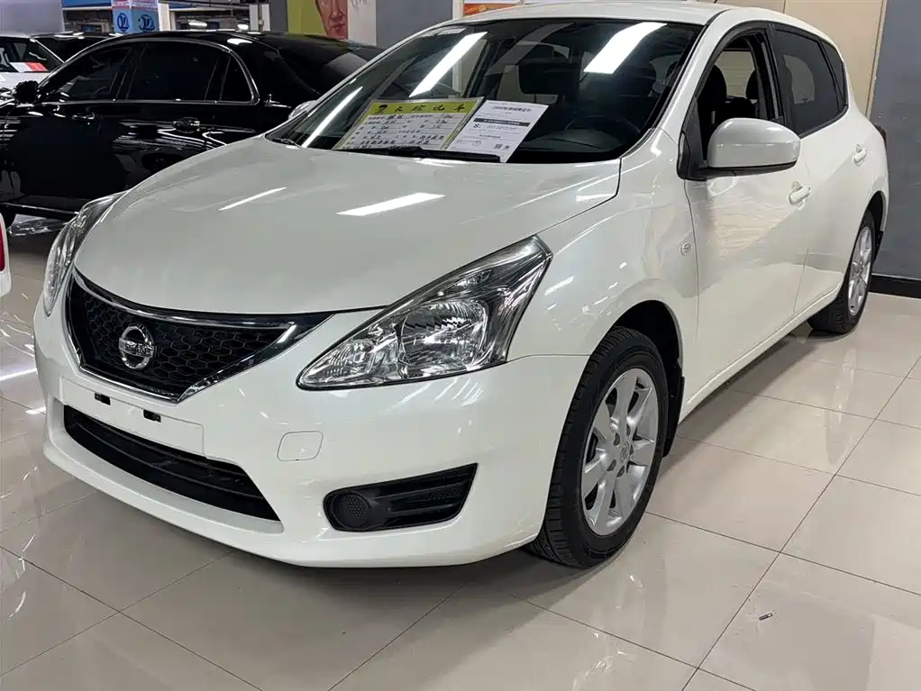 NISSAN TIIDA TIIDA 2014