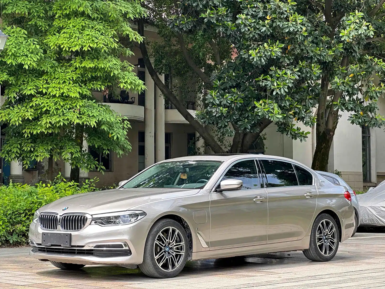 BMW 5-SERIES NEW ENERGY
