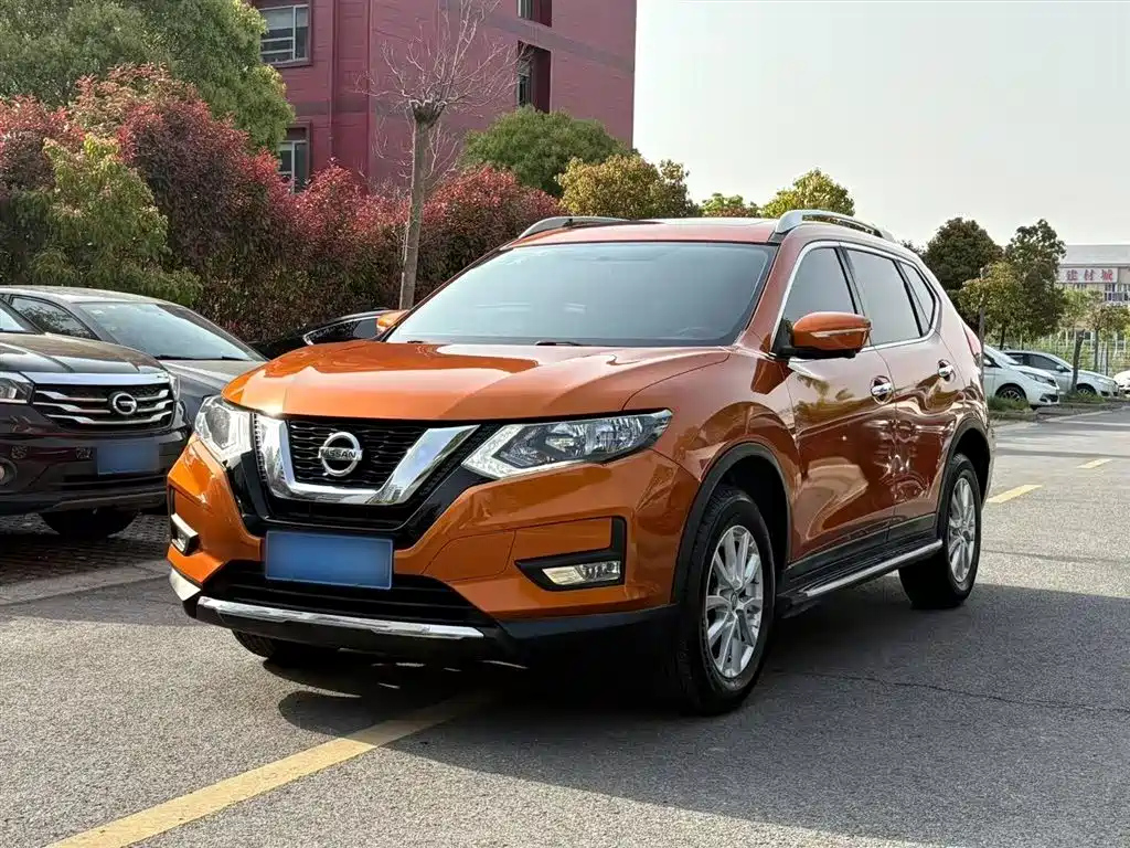 NISSAN X-TRAIL 2017