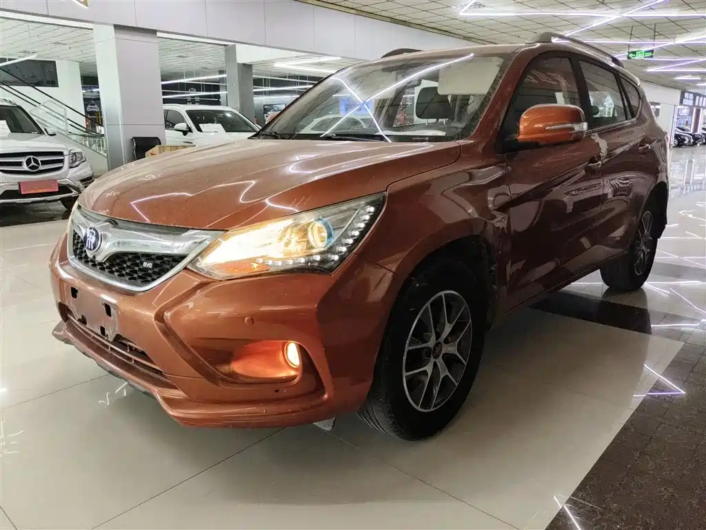 BYD SONG 2016