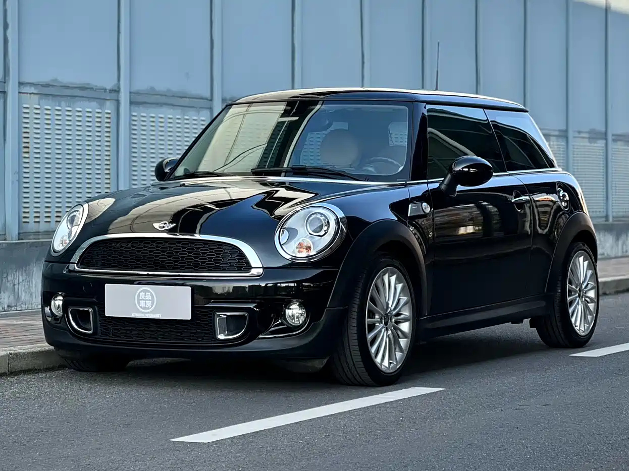 MINI OTHER 2012