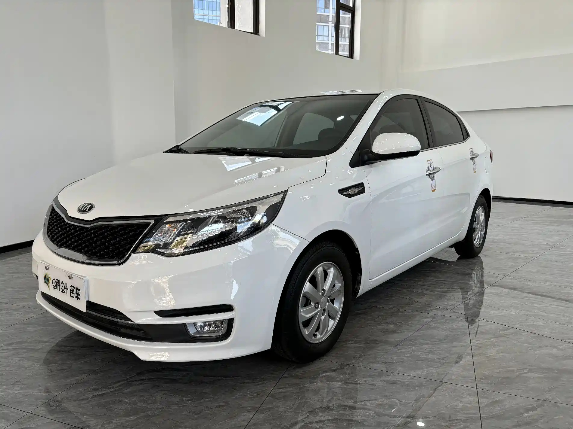 KIA K2 2015