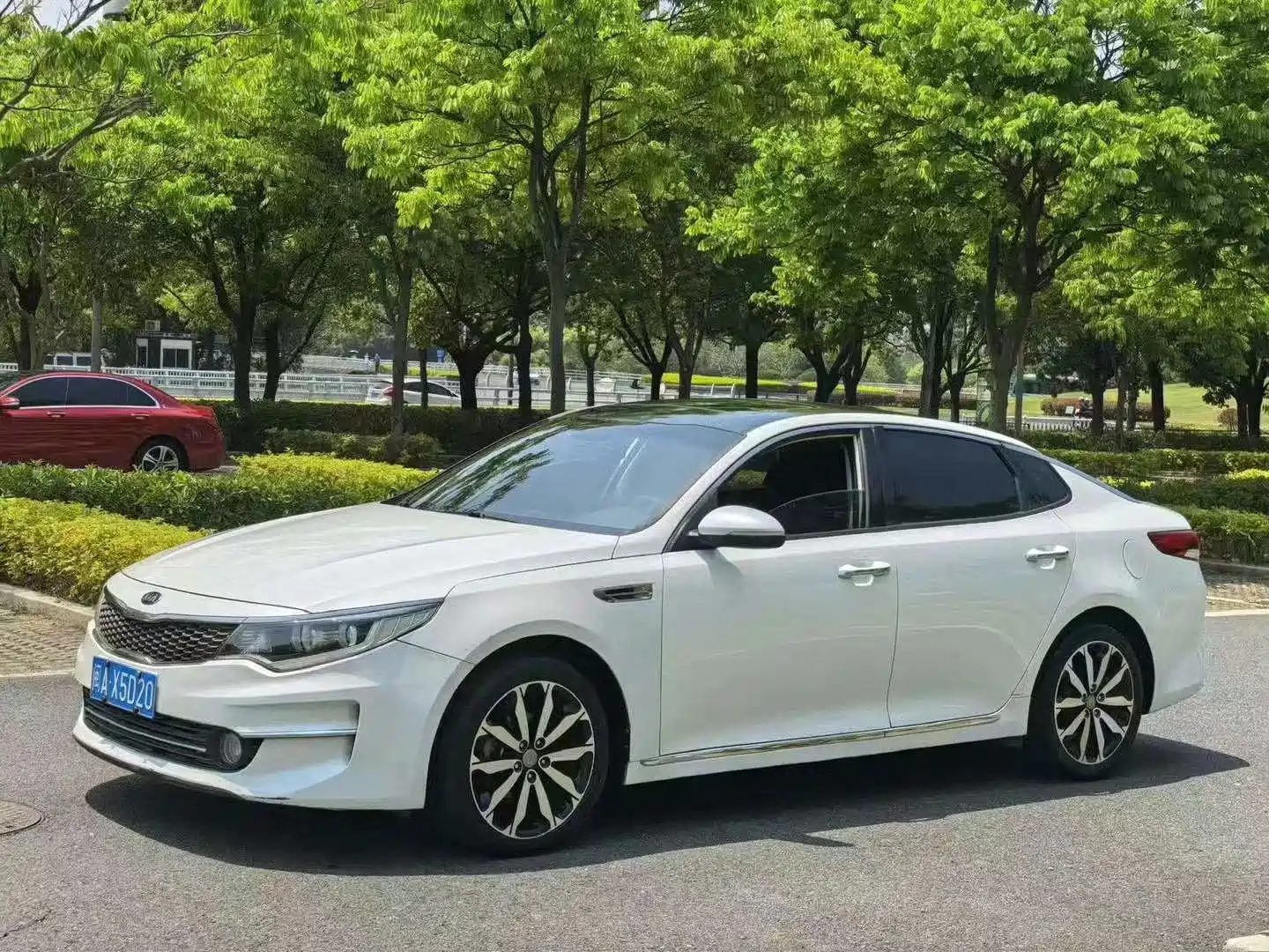 KIA K5 2016