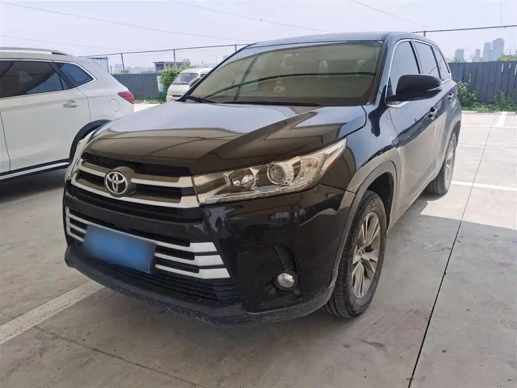 TOYOTA HIGHLANDER 2018
