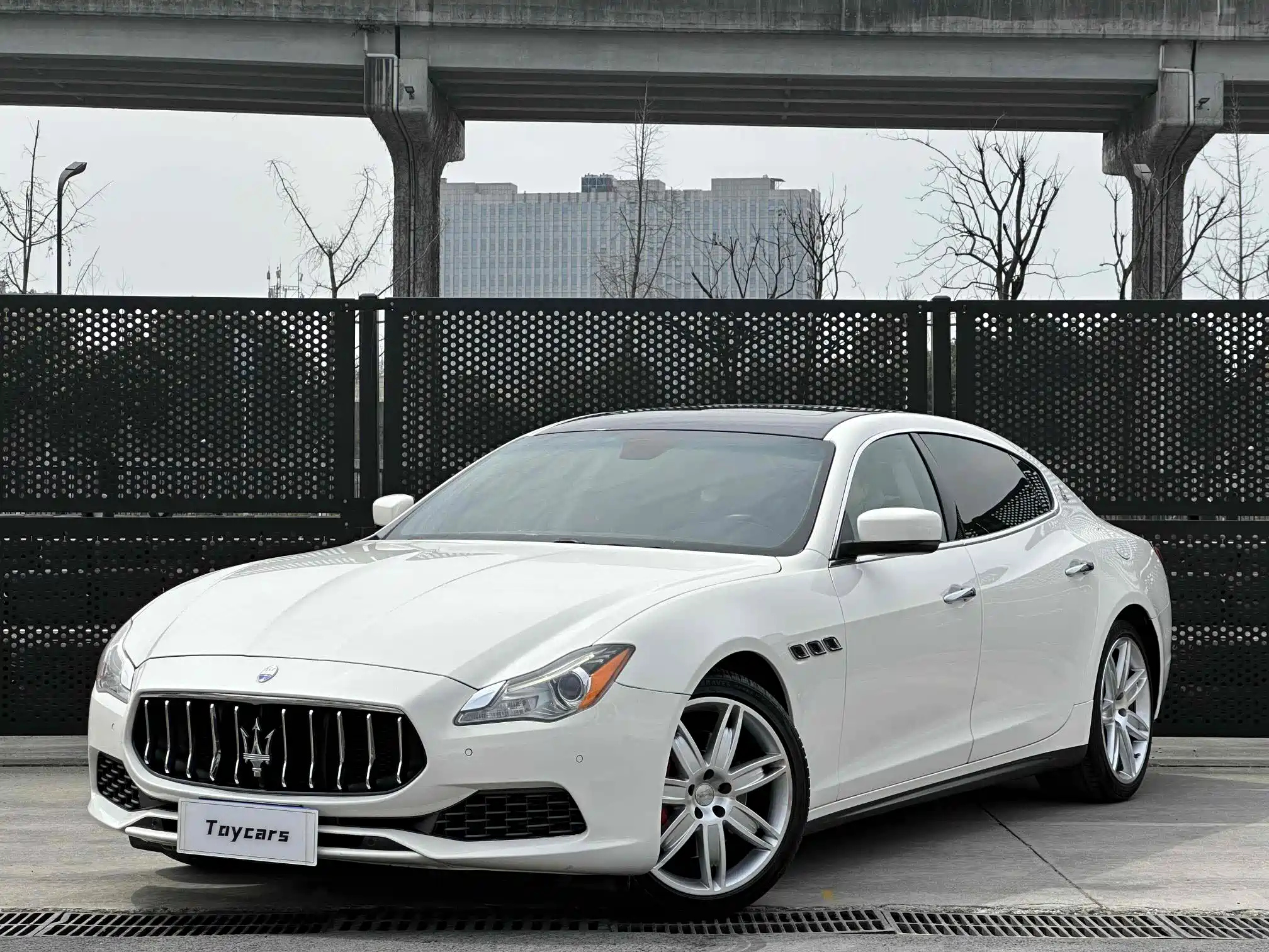 MASERATI PRESIDENT 2013