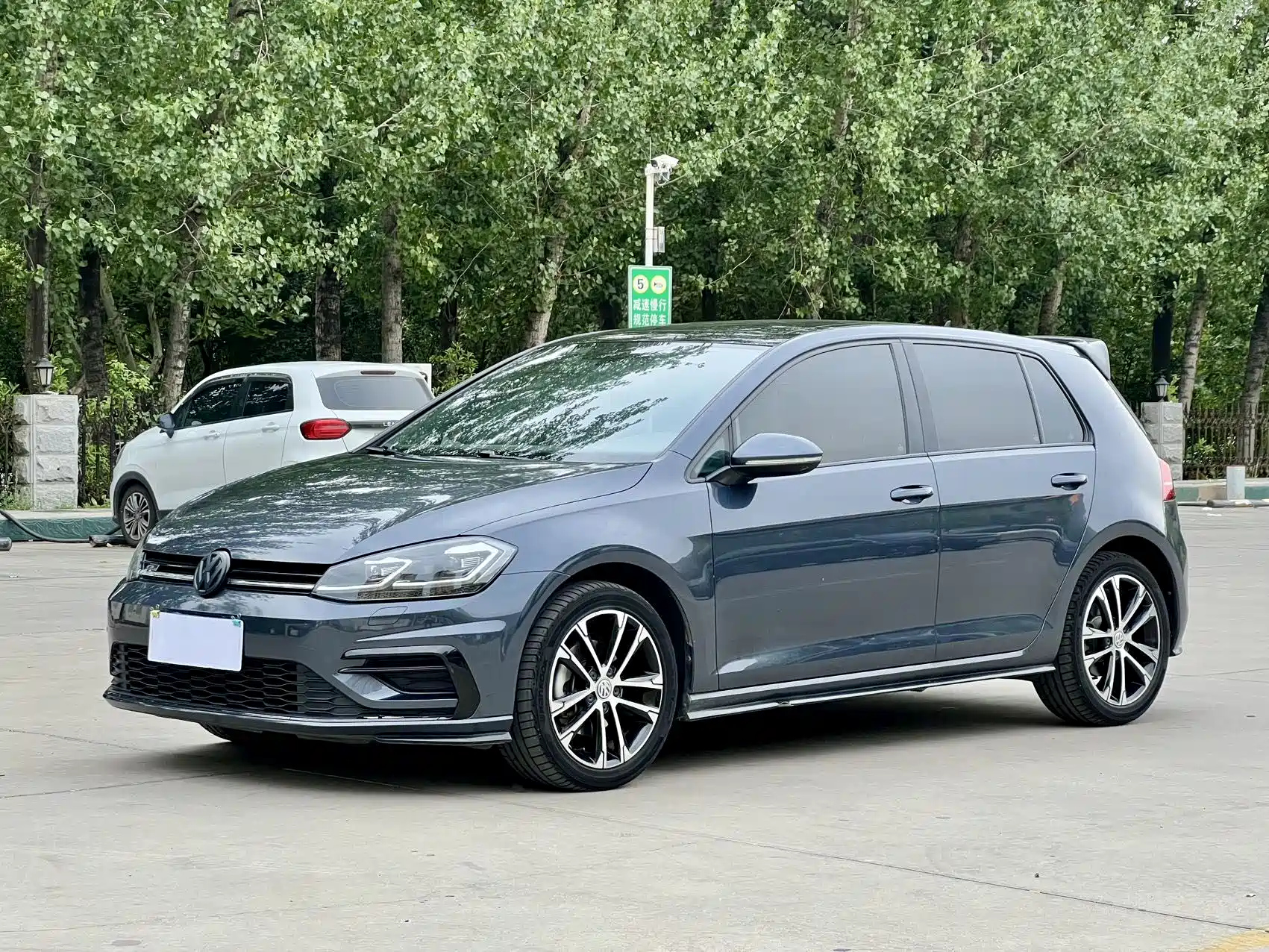 VOLKSWAGEN GOLF 2020