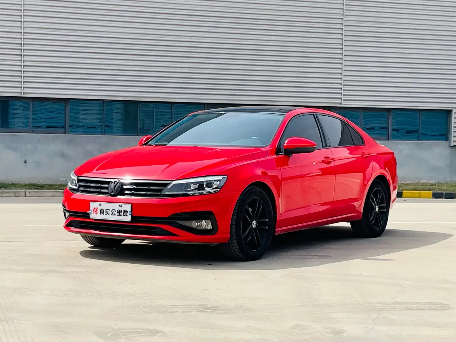 VOLKSWAGEN LAMANDO 2019